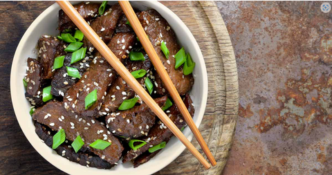 BŒUF VIETNAMIEN AUX GRAINES DE SÉSAME