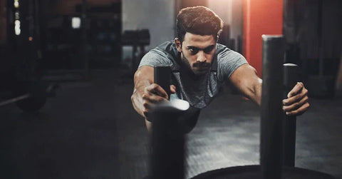 TOUT CE QU'IL FAUT SAVOIR SUR HYROX, LA COURSE DE FITNESS LE PLUS POPULAIRE DU MOMENT